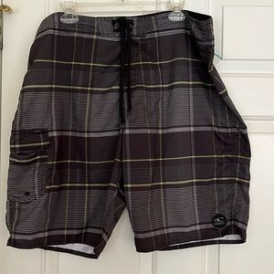 O’Neill men’s plaid black, grey and green swim trunks